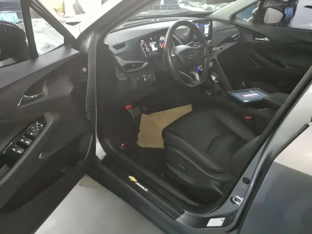 Chevrolet Volando — миниатюра 16