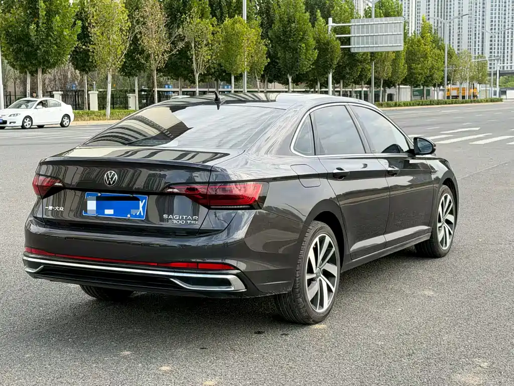 Volkswagen Sagitar — миниатюра 9