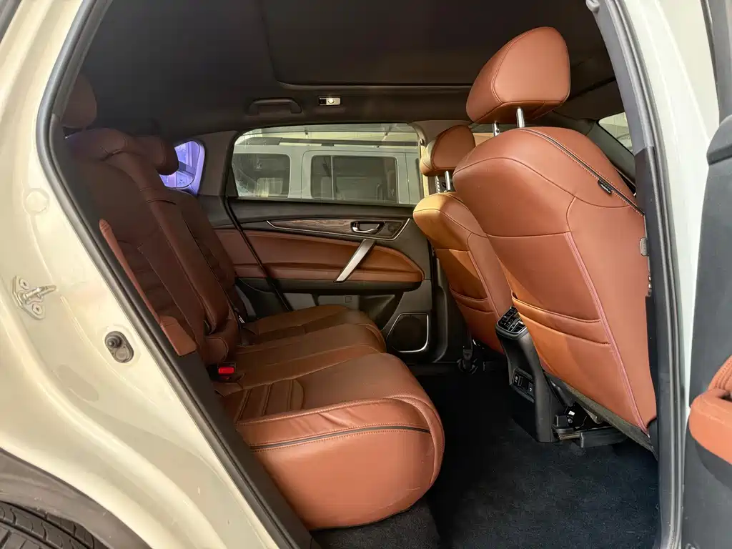 Honda UR-V — миниатюра 7