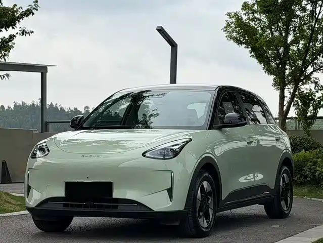 2024 Geely Xingyuan