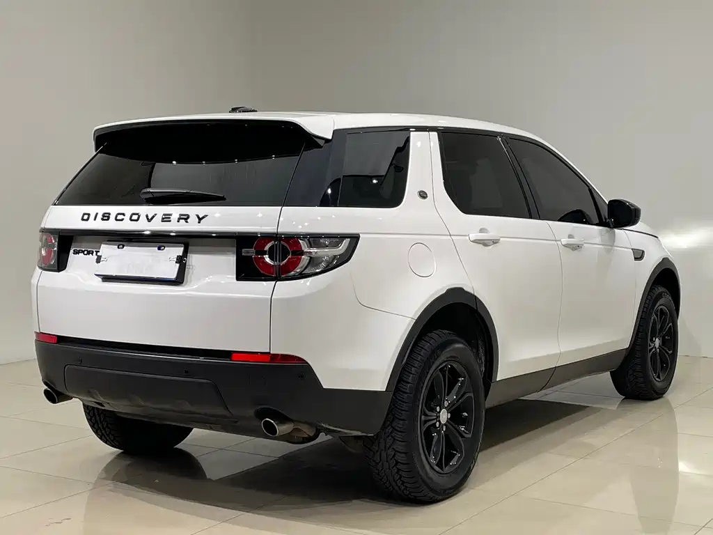 Land Rover Discovery Sport — миниатюра 6