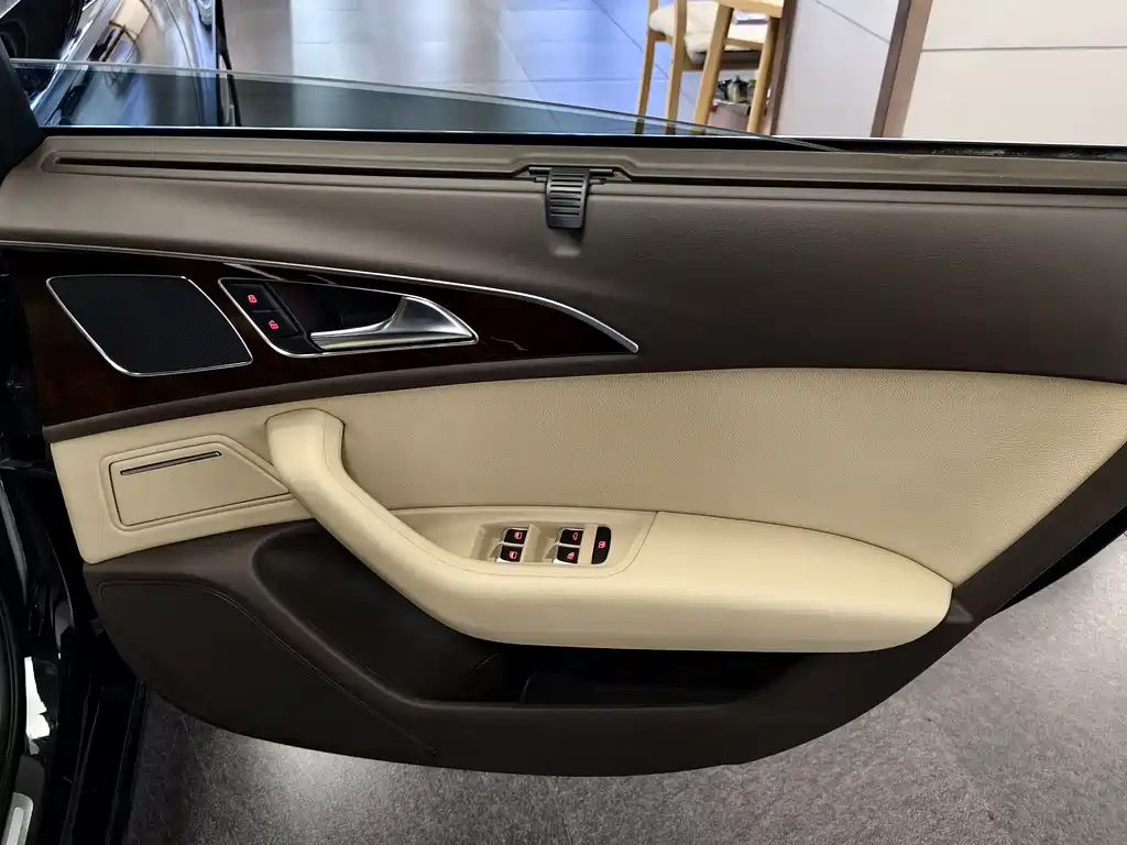 Audi A6L — миниатюра 14