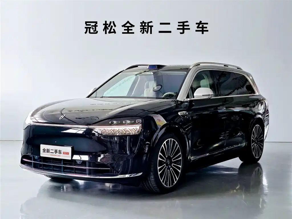 问界M9 2025款 增程 Ultra版 52kWh 5座版 (192线激光雷达）