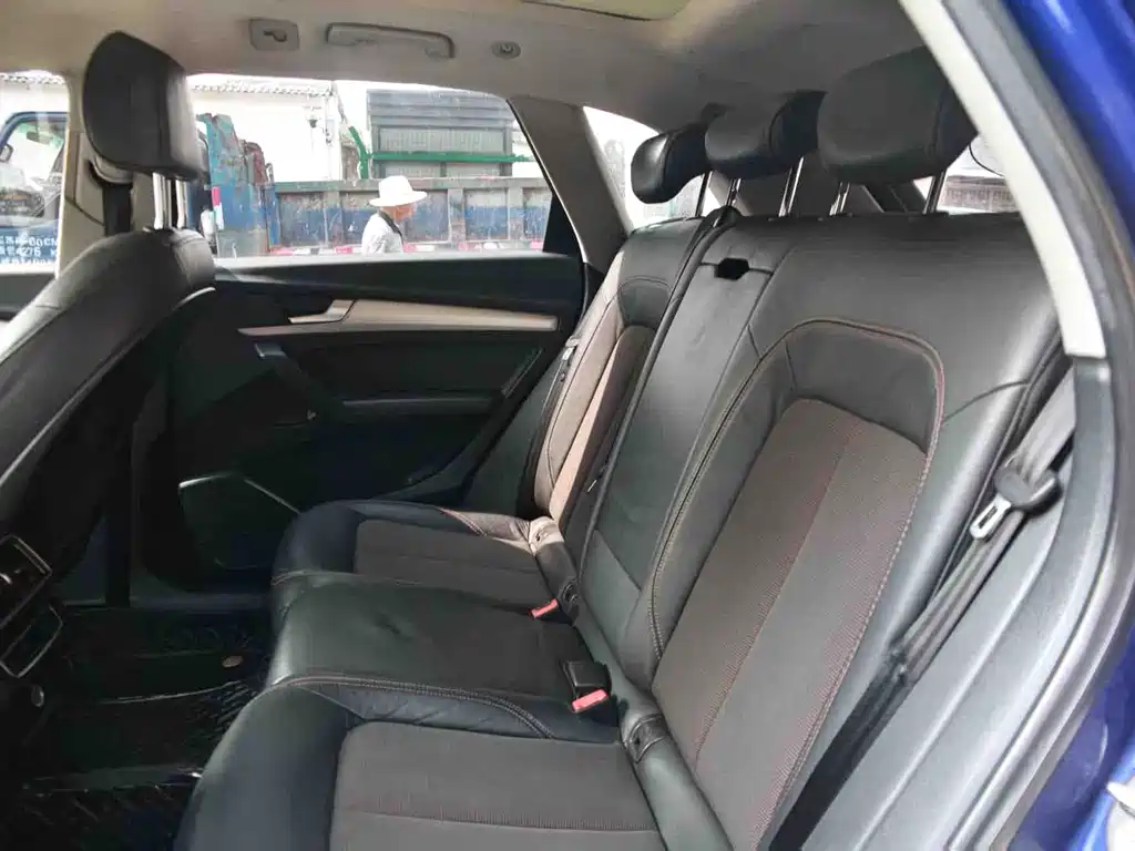 Audi Q5L 2018 40 TFSI Fashion V