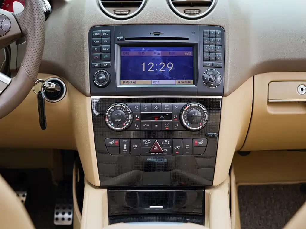 Mercedes-Benz M-Class AMG — миниатюра 6
