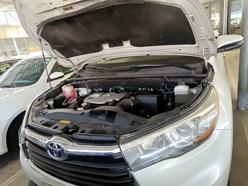 Toyota Highlander — миниатюра 20