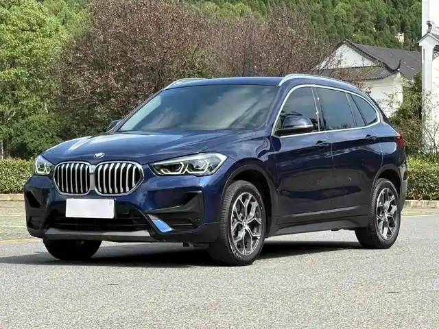BMW  X1