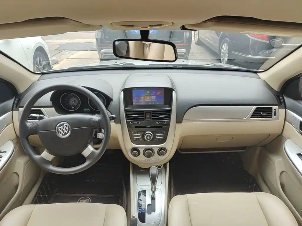 Buick Excelle — миниатюра 10