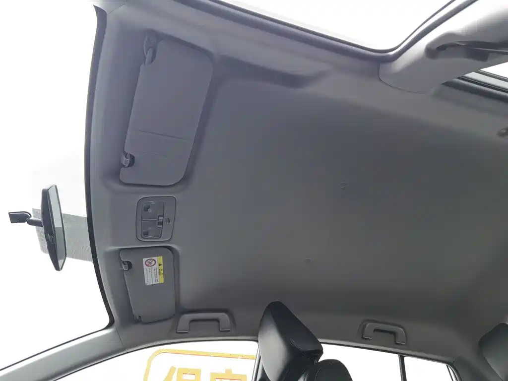 TOYOTA YARIS L ZHIXUAN