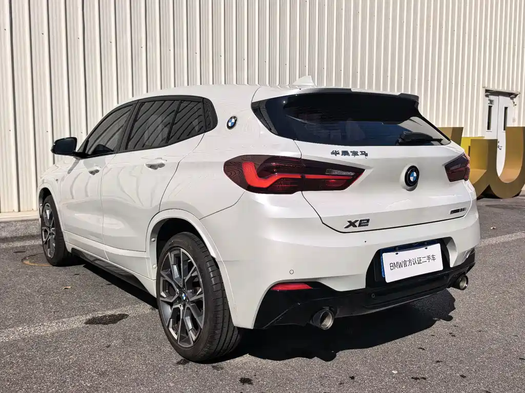 BMW X2 — миниатюра 10