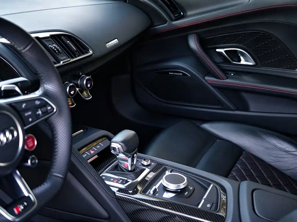 Audi R8 — миниатюра 21
