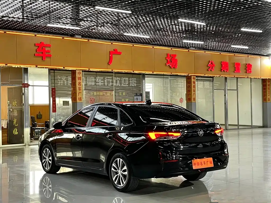 Buick Excelle — миниатюра 6