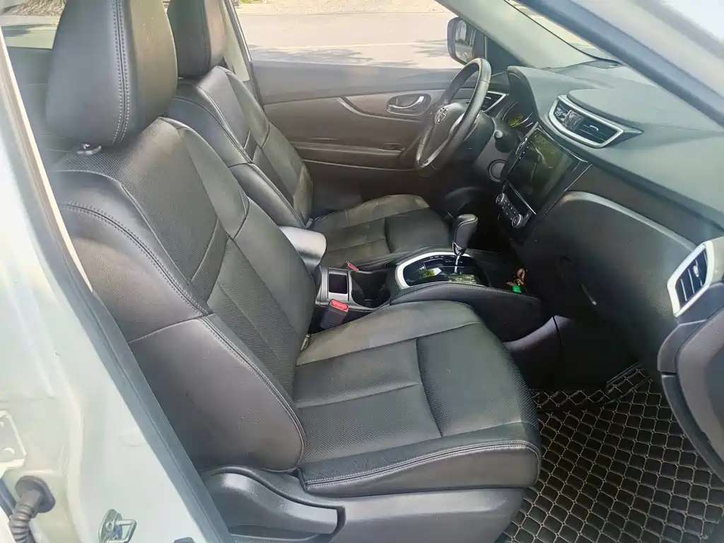 Nissan X-Trail — миниатюра 9