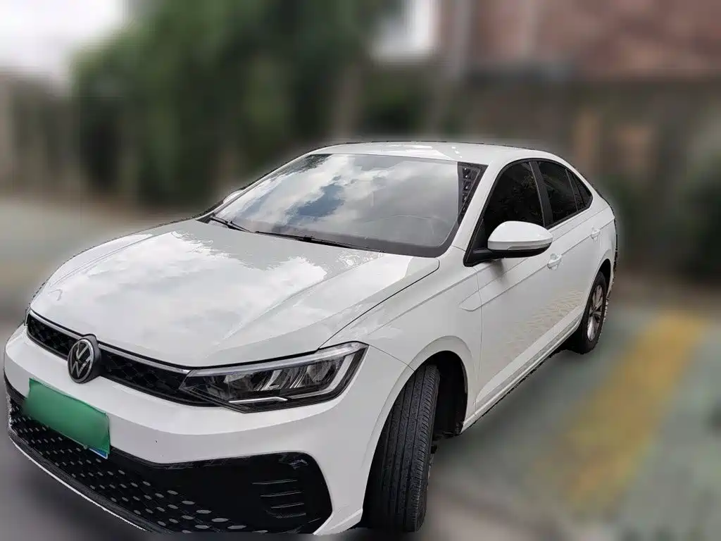 Volkswagen Lavida — миниатюра 2