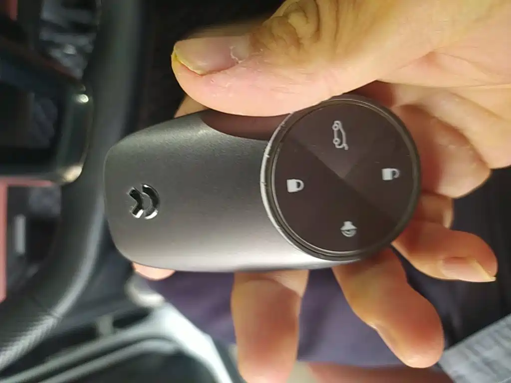 NIO EC6 — миниатюра 9