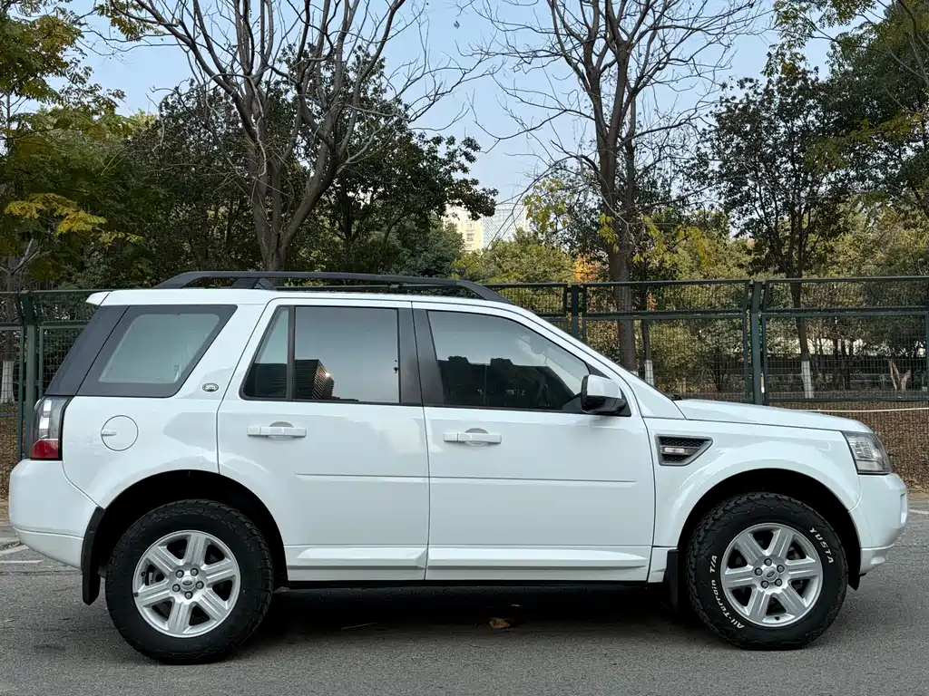 Land Rover Freelander 2 2.2T SD4 S Diesel Edition, фото 10