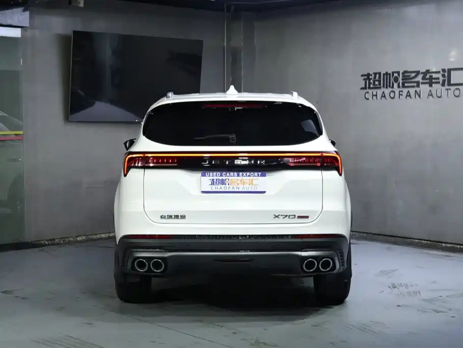 JETOUR X70 PLUS 2023 1.5T DCT Warrior PLUS 5 мест
