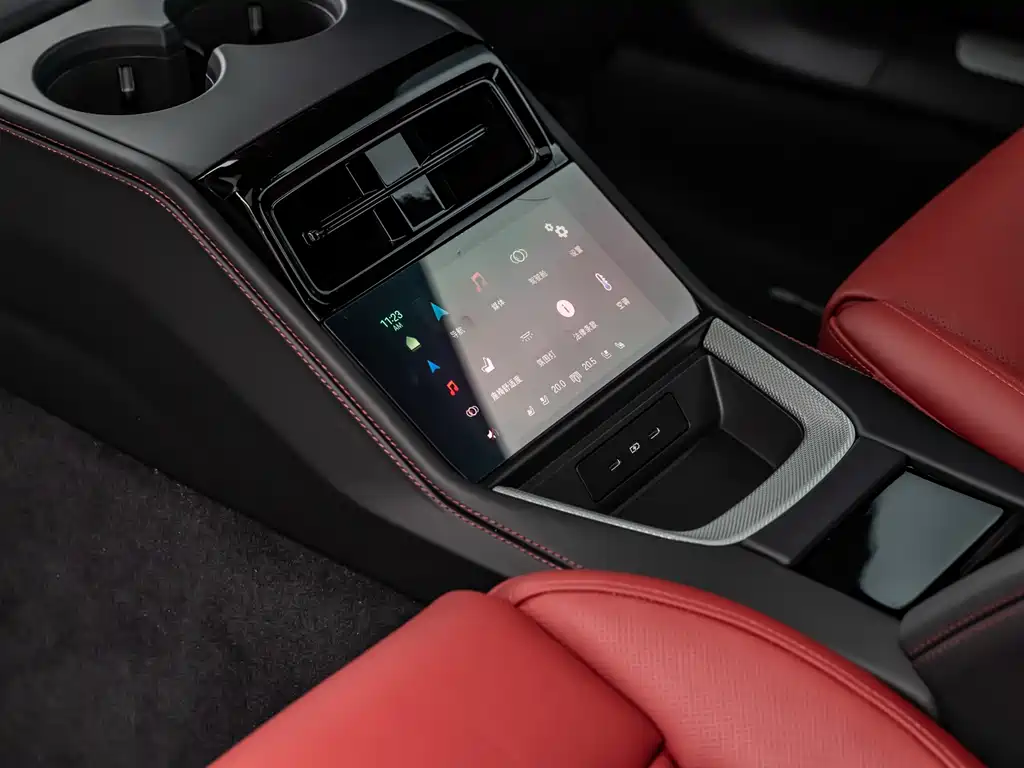 Porsche Panamera — миниатюра 16