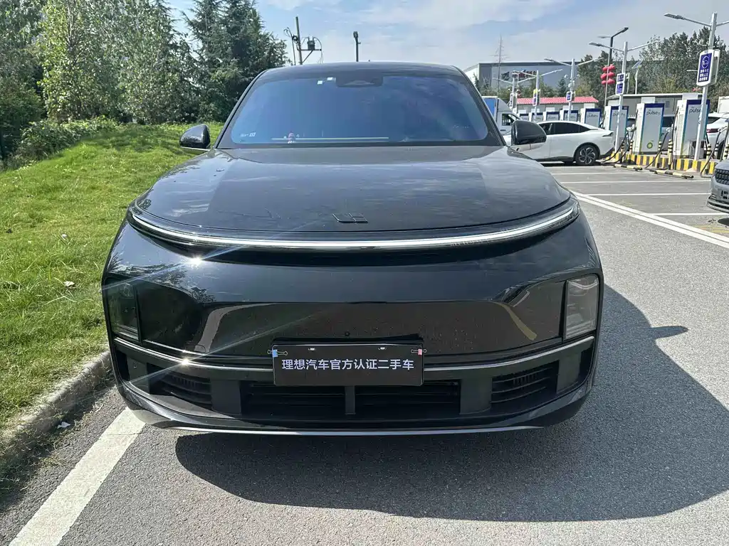 Li Auto Li L8 — миниатюра 2
