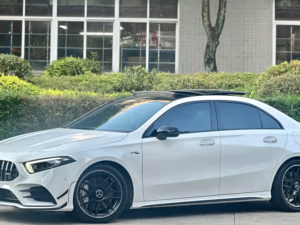 MERCEDES-BENZ A CLASS AMG