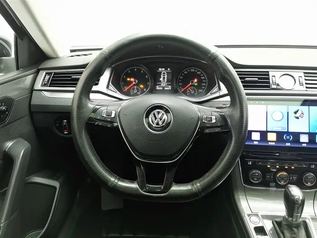 Volkswagen Passat — фотографии объявления, Фото 12