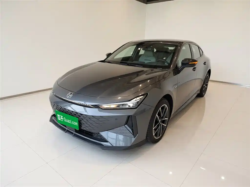 Changan UNI-V iDD 2024 iDD 136km