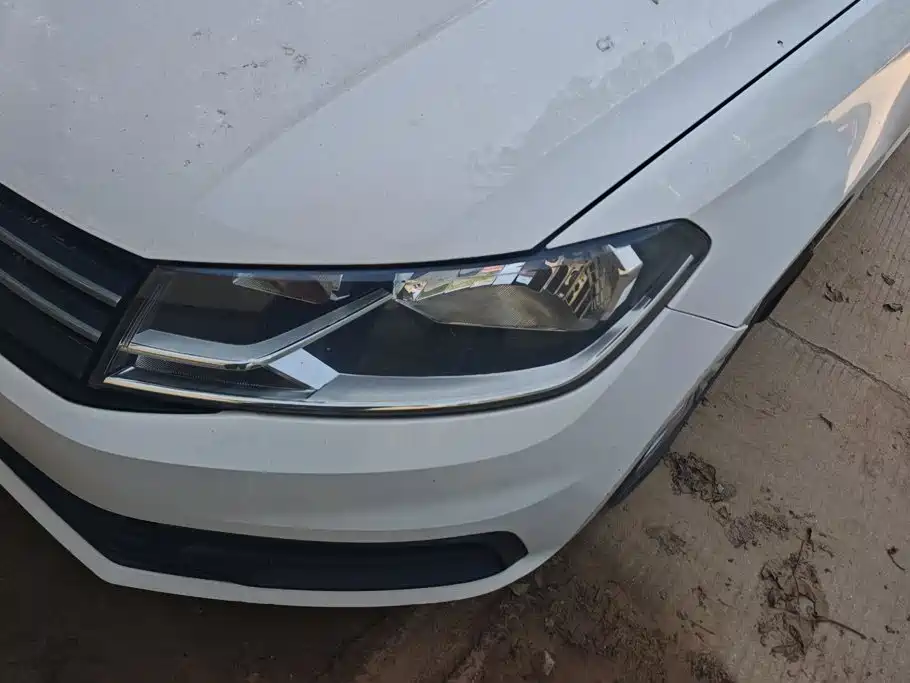 Volkswagen Santana — миниатюра 5