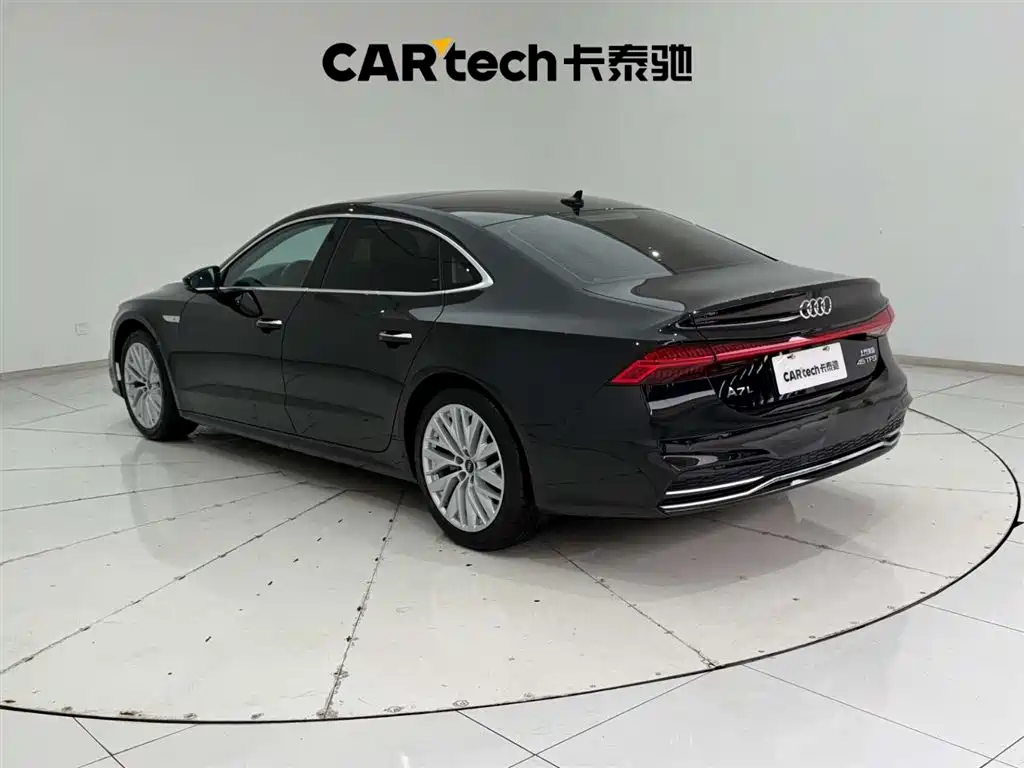 AUDI A7L