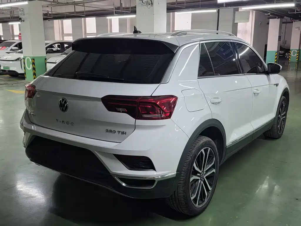 VOLKSWAGEN T ROC EXPLORING SONGS