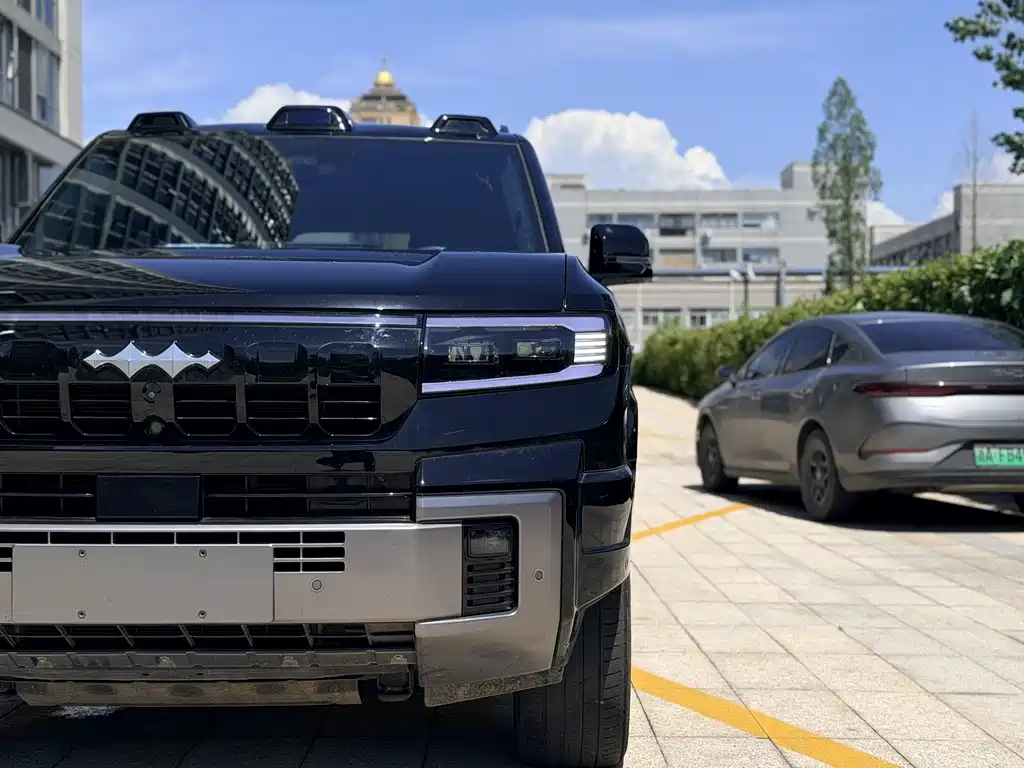 Fangchengbao Leopard 8 8 2025 Flagship 7 мест