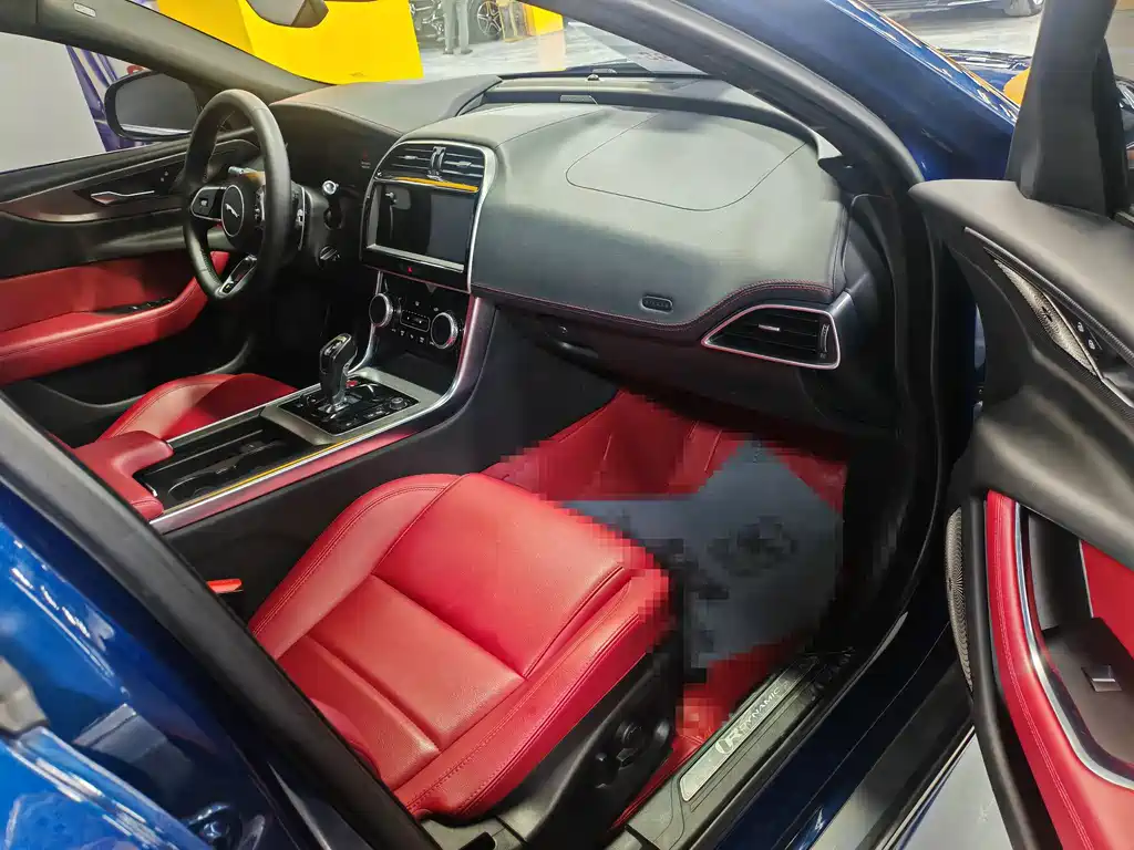 Jaguar XEL 2021 2.0T 250PS R-DYNAMIC S Sport