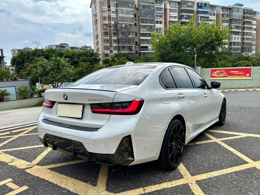 BMW 3 Series — миниатюра 15