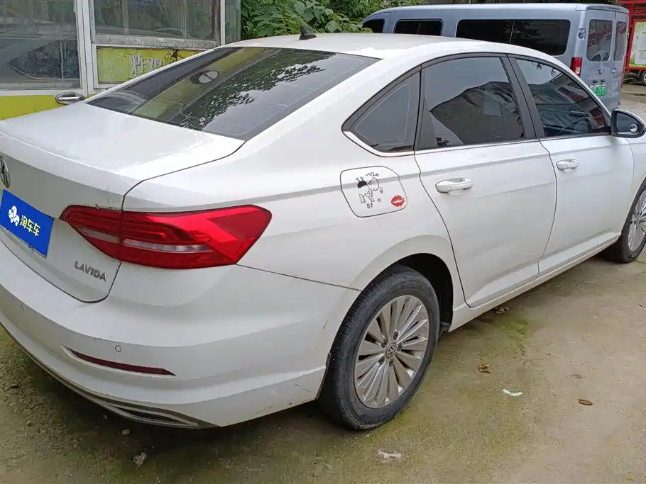 Volkswagen Lavida 2018 1.5L AT Comfort V