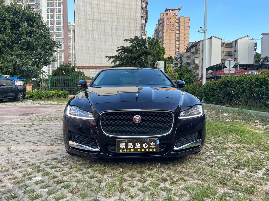 Jaguar XFL 2018 XFL 2.0T 250PS Premium