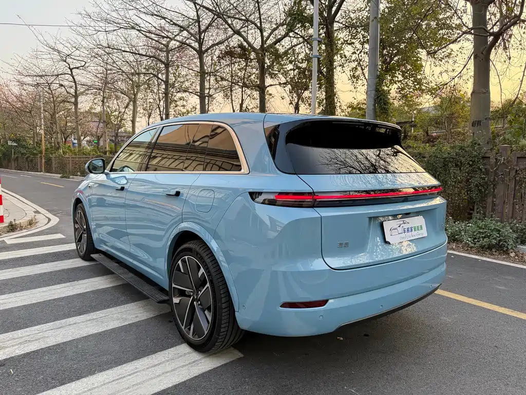 Li Auto IDEAL L7