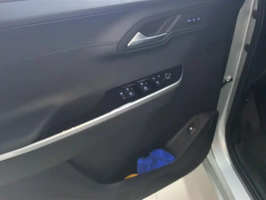 Hyundai Custo 2024 270TGDi TOP Flagship