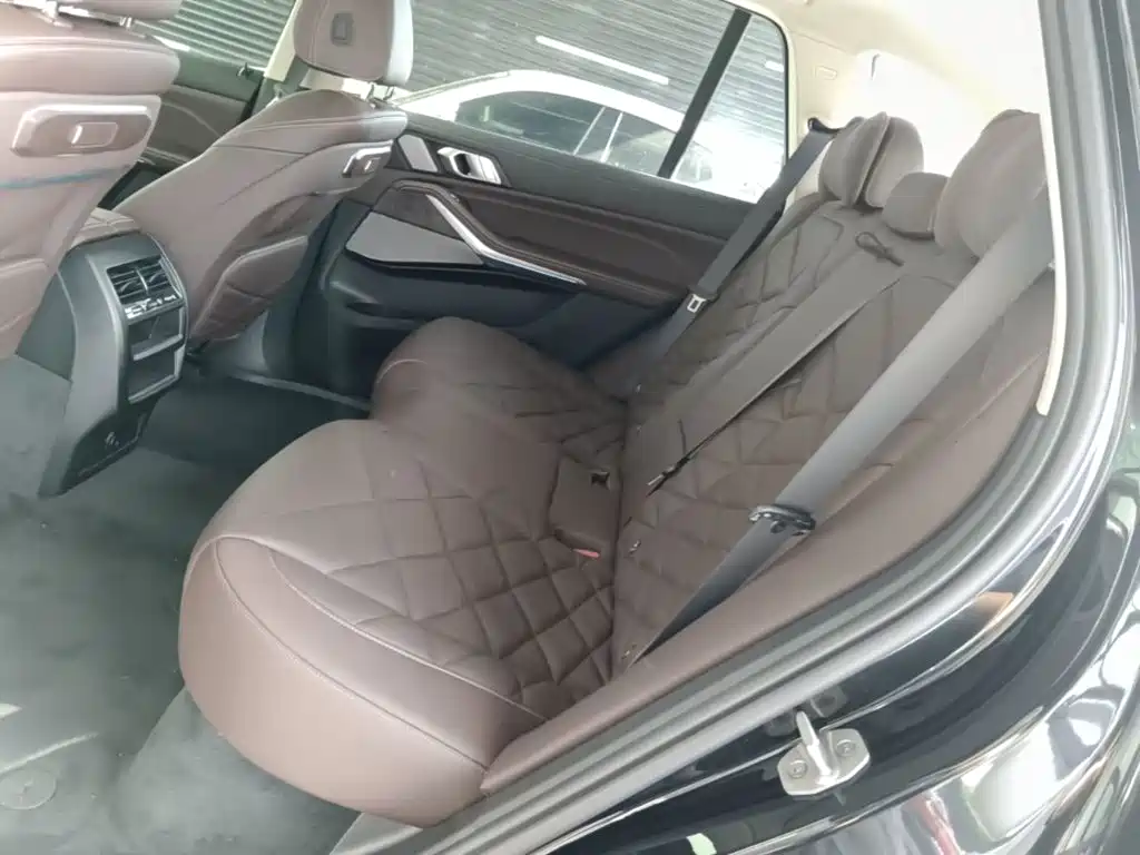 BMW X5 — миниатюра 17