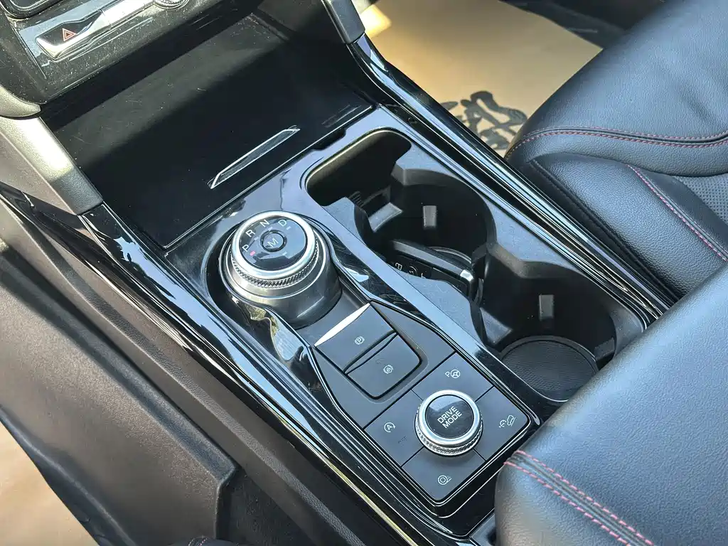 Ford Explorer — миниатюра 14