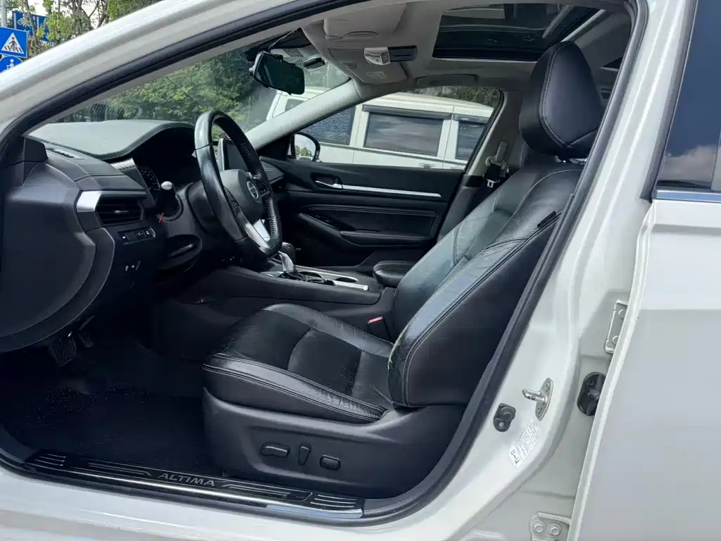 Nissan Teana — миниатюра 4