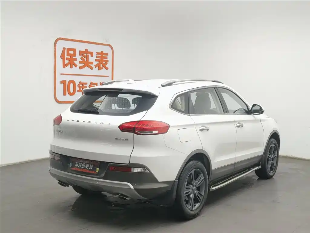 Changfeng CS10 2017 1.5T MT Elite