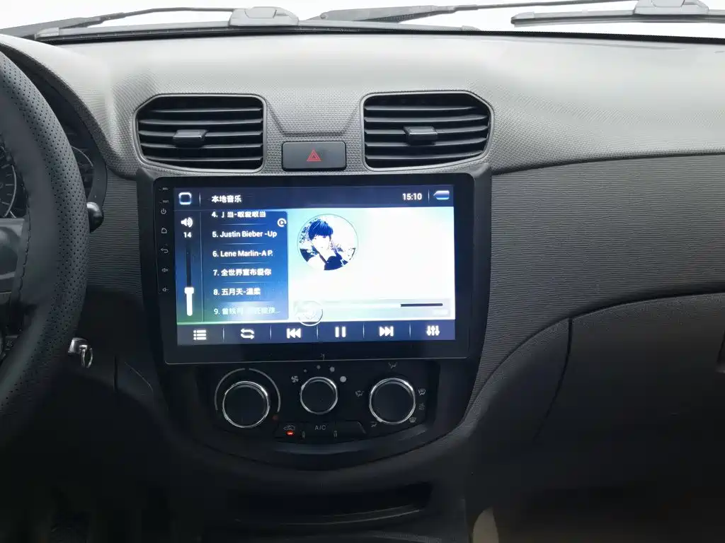 Wuling Hongguang — миниатюра 12