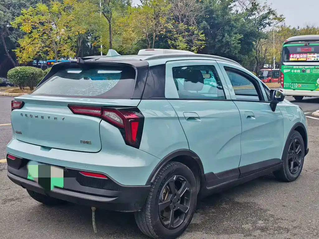 GEELY GEOMETRY E FIREFLY