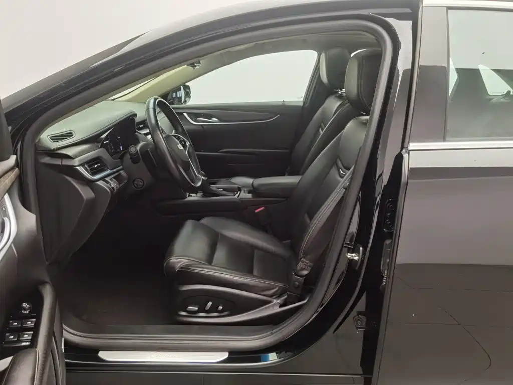 Cadillac XTS — миниатюра 10