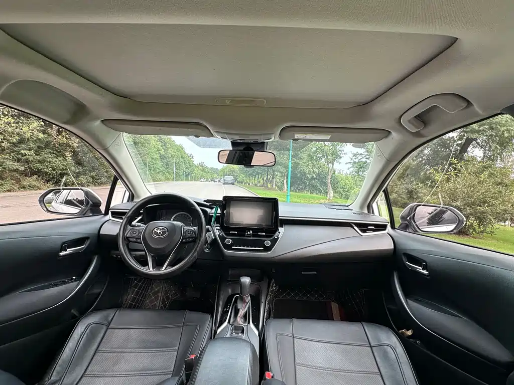Toyota Corolla — миниатюра 5