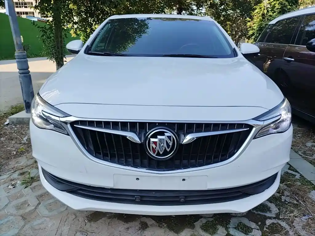 Buick Excelle — миниатюра 3