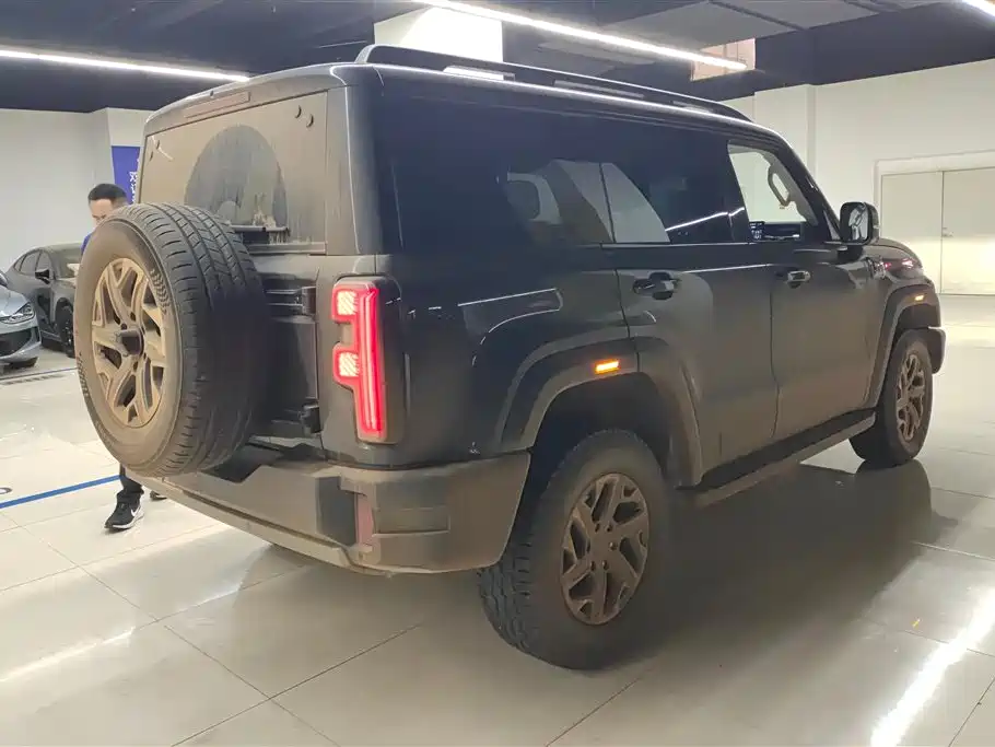 BAIC BJ40 2026 2.0T Standard