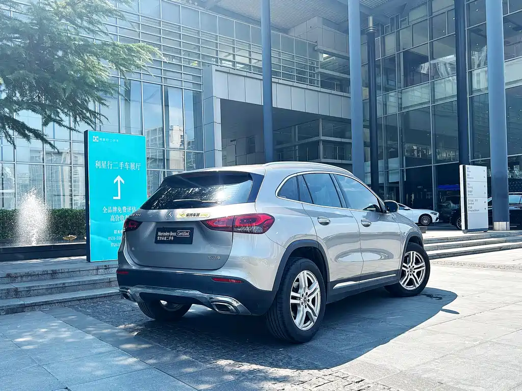Mercedes-Benz GLA 2023 GLA 200