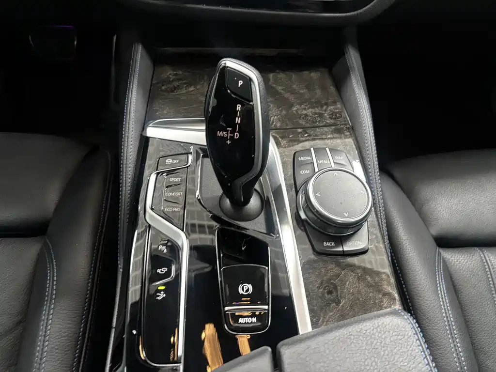 BMW 6 Series GT — миниатюра 19