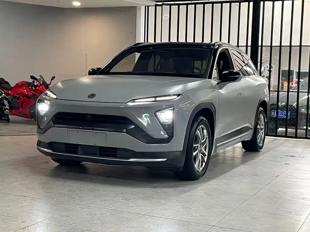NIO ES6