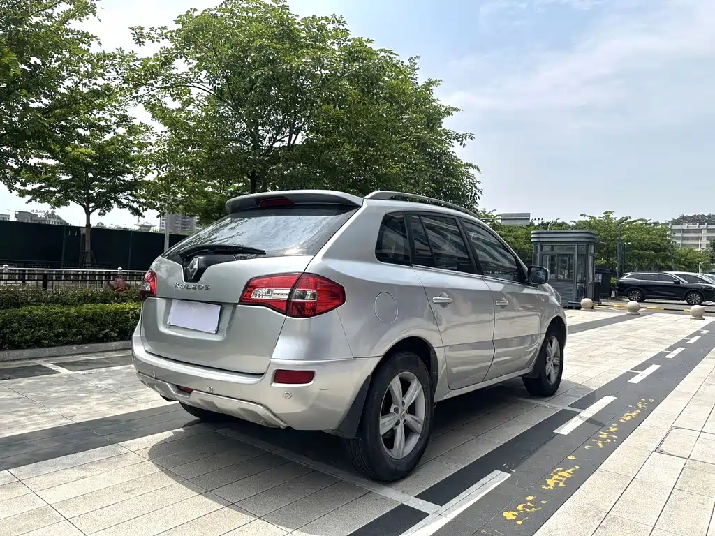 Renault Koleos (Import) — миниатюра 9